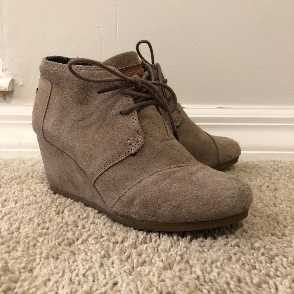 TOMS light brown suede wedge booties